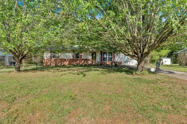 546 Pine ST, Cedartown, GA 30125