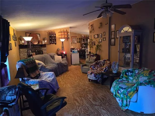 16 Creed DR, Kingston, GA 30145