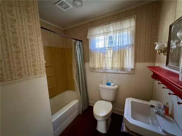 235 Mountain WAY, Rockmart, GA 30153