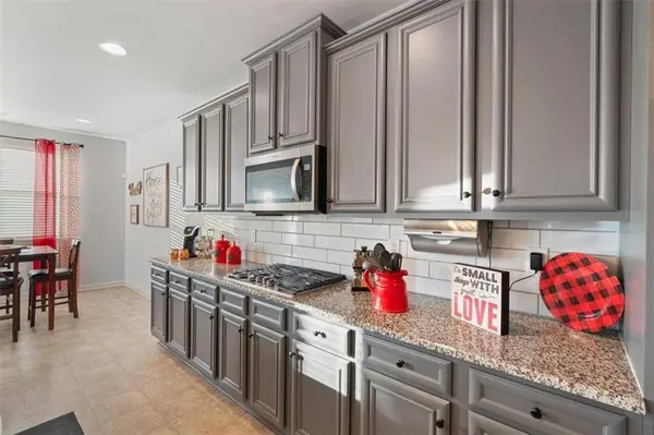 274 Fox Knoll TRL, Dallas, GA 30132