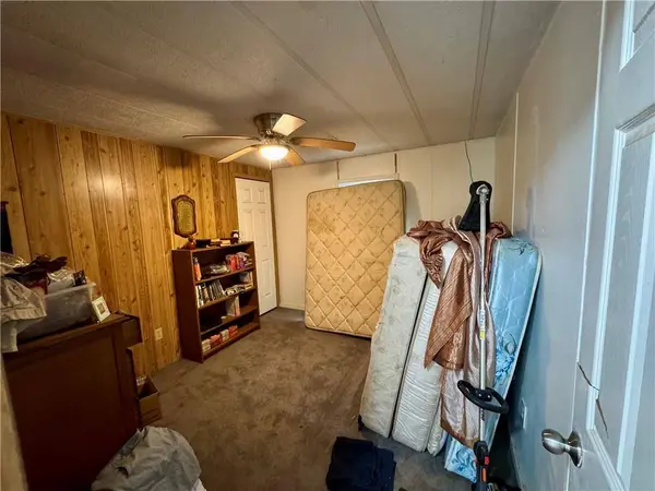 126 Mccready DR, Dallas, GA 30157