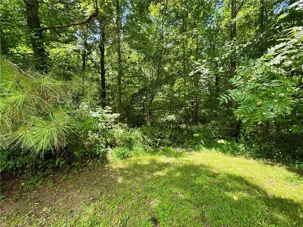 5873 Priest RD, Acworth, GA 30102