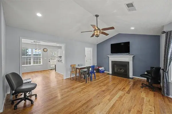 30 Indian Hills DR, Rydal, GA 30171