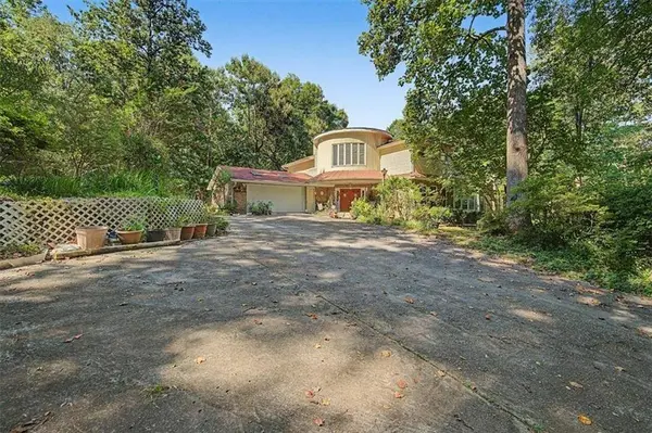 430 Legion Lake RD, Villa Rica, GA 30180