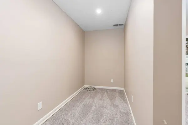 1011 Wyoming DR, Merced, CA 95340