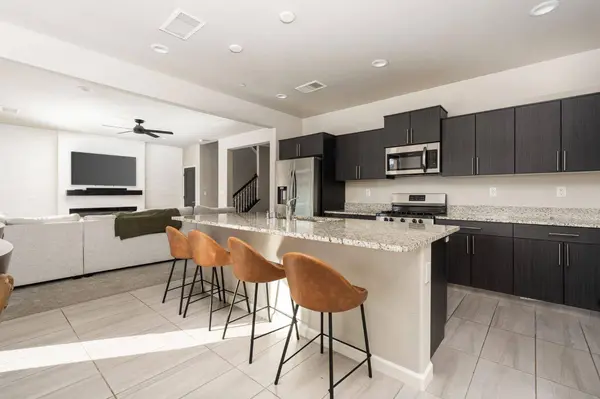 646 Wood Crest AVE, Madera, CA 93636