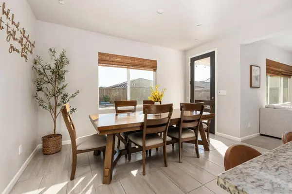 646 Wood Crest AVE, Madera, CA 93636