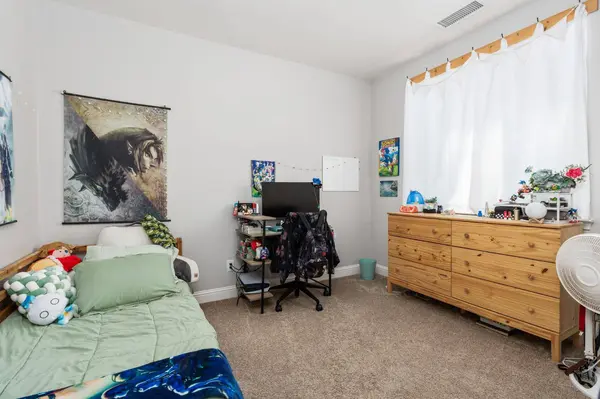 3140 Capistrano DR, Madera, CA 93637