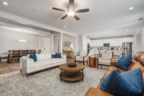 3428 N Crenshaw, Visalia, CA 93291