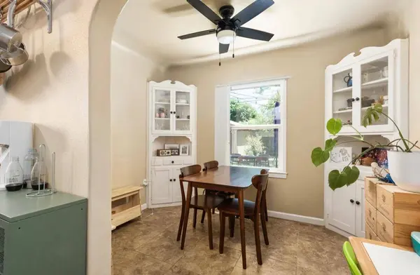 432 E Cambridge AVE, Fresno, CA 93704