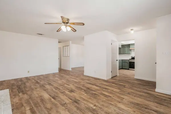 2212 Goldridge ST, Selma, CA 93662