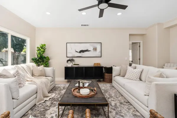 1814 White Pines CT, Atwater, CA 95301