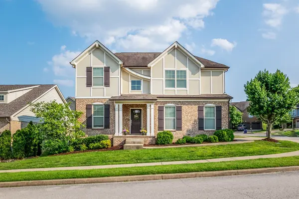 Thompson’s Station TN Real Estate Agent — Nik Shewmaker