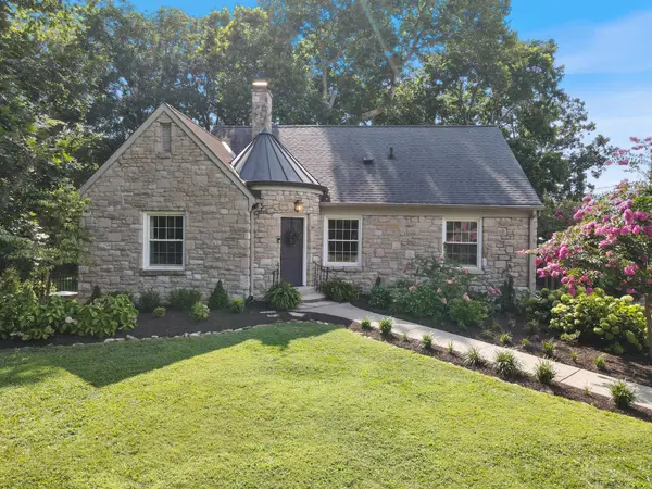 Nashville TN Real Estate Agent — Nik Shewmaker