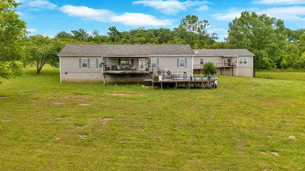 5763 New Harmony Rd, Hartsville, TN 37074