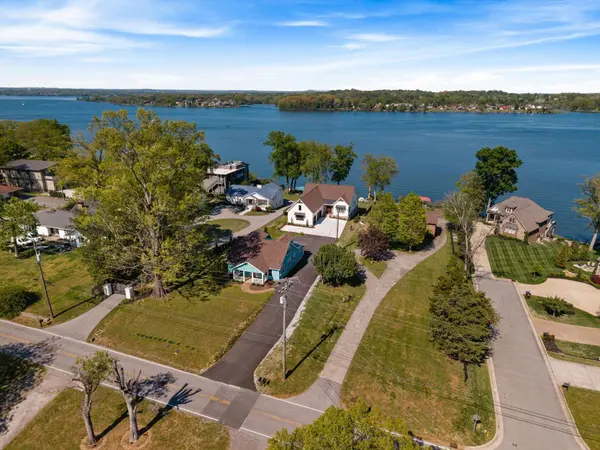 3005 Lakeshore Dr #A & B, Old Hickory, TN 37138