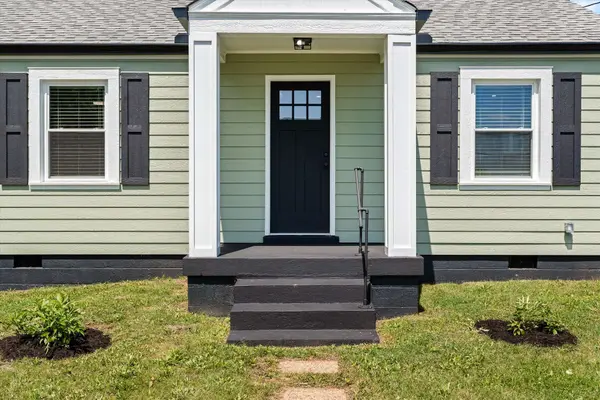 704 S 12th St, Nashville, TN 37206
