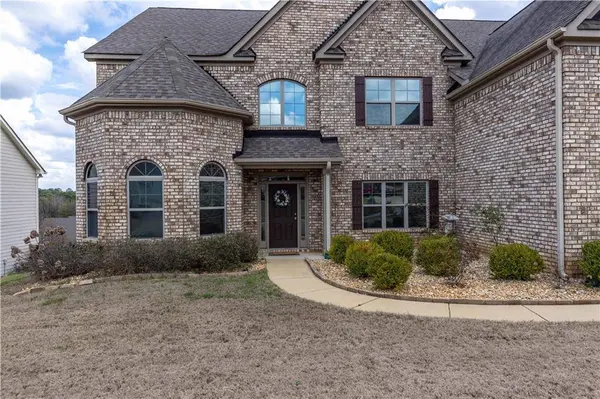 79 Gunner DR, Fort Mitchell, AL 36856