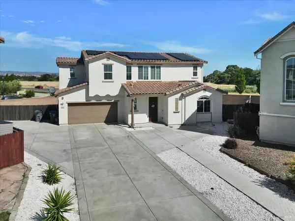 227 Wisteria CIR, Vacaville, CA 95687