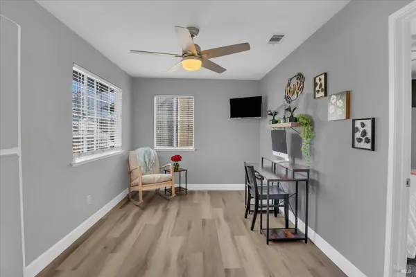 633 Country LN, Oakley, CA 94561