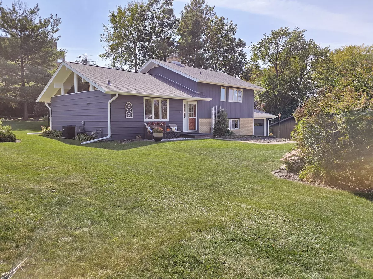 Platteville, WI 53818-3018,65 Preston Dr