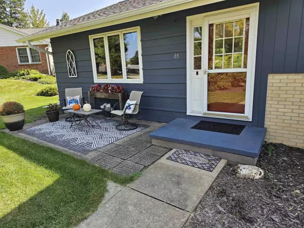 65 Preston Drive, Platteville, WI 53818