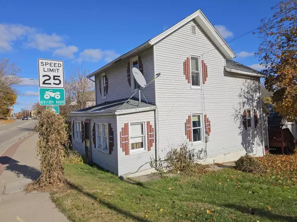 225 N Water Street, Platteville, WI 53818