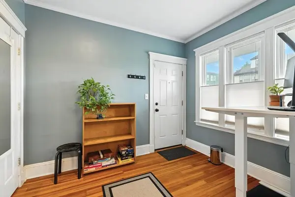 436 Ashmont St #1, Boston, MA 02122
