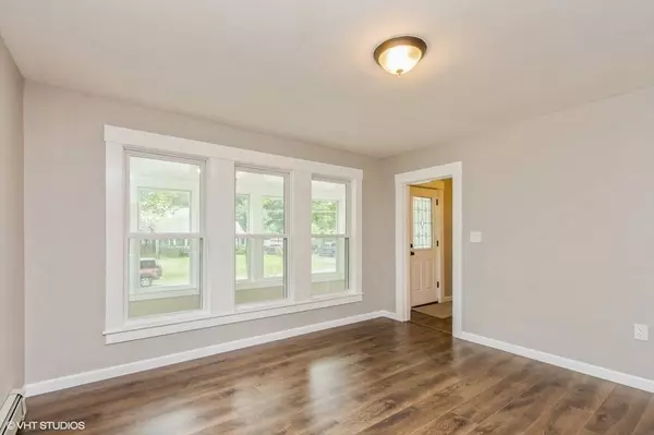 386 Matfield St, West Bridgewater, MA 02379