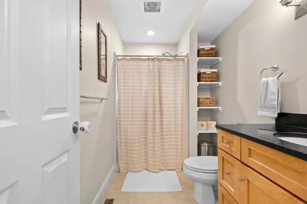 101 Cherry St #31, Plymouth, MA 02360