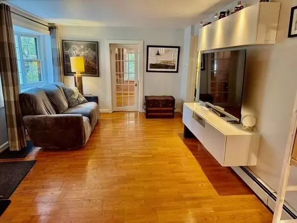 25 Pinedale Rd #1, Boston, MA 02131