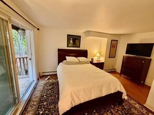 25 Pinedale Rd #1, Boston, MA 02131