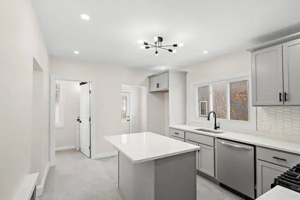 45 Como, Boston, MA 02136