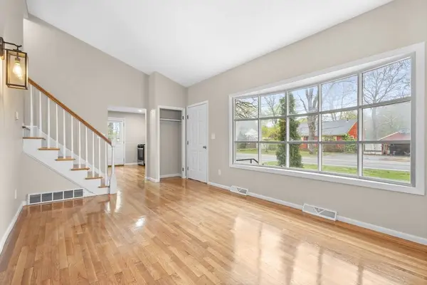 575 East St, Brockton, MA 02302