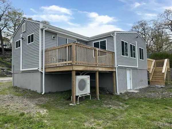 100 Westminster Rd, Weymouth, MA 02189