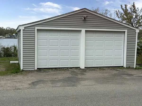 100 Westminster Rd, Weymouth, MA 02189