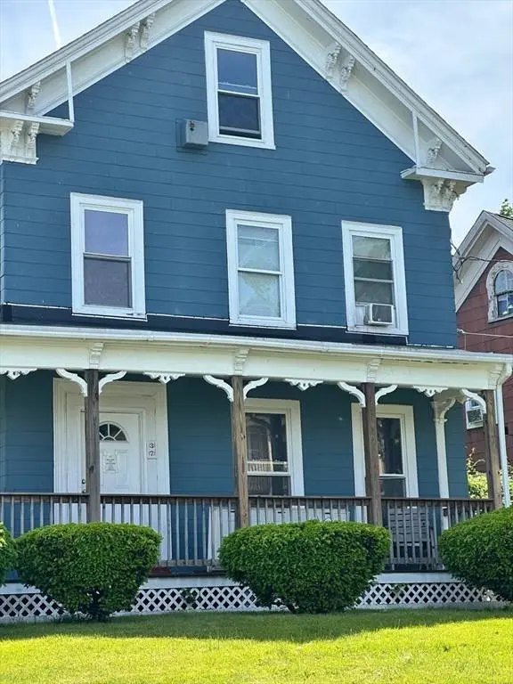 37 Hale St #3, Bridgewater, MA 02324