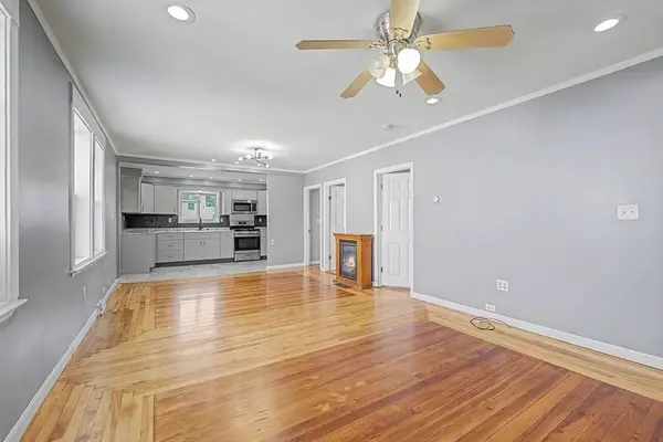 496 Tucker St, Fall River, MA 02721