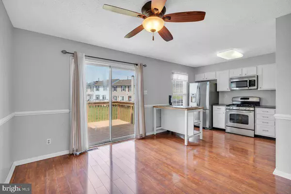 38 PEBBLE LN, Blackwood, NJ 08012