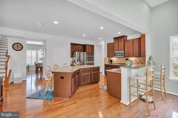 18 SEAGROVE AVE, Cape May Court House, NJ 08210