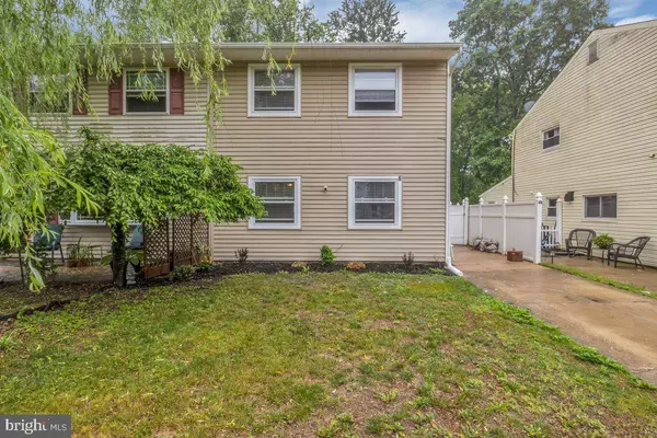 6 HAMAL CT, Turnersville, NJ 08012