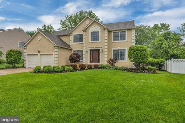 40 COUNTRY SQUIRE LN, Marlton, NJ 08053