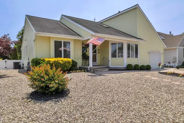19 Hyannis Drive, Cape May, NJ 08204
