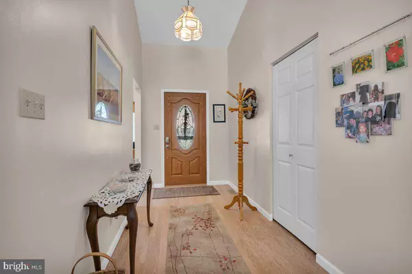 19 HYANNIS DR, Cape May, NJ 08204