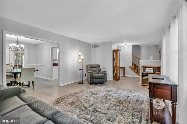 19 ONIONTOWN RD, Medford, NJ 08055