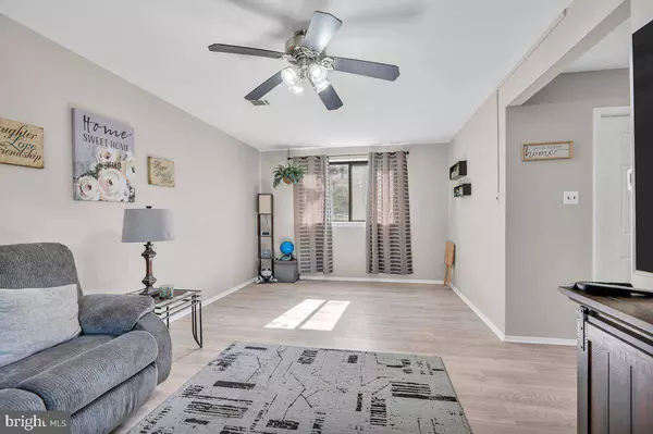 105 MASON RUN, Pine Hill, NJ 08021