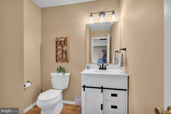 288 FRONT ST, Atco, NJ 08004