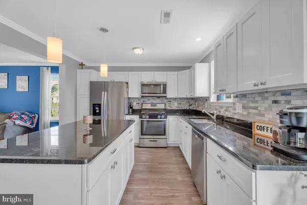 1022 JERICHO LN, Woodbury, NJ 08096