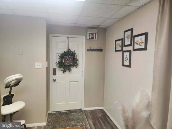 100 N BLACK HORSE PIKE, Glendora, NJ 08029