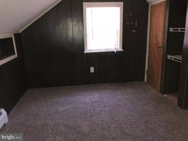 780 GLASSBORO RD, Williamstown, NJ 08094